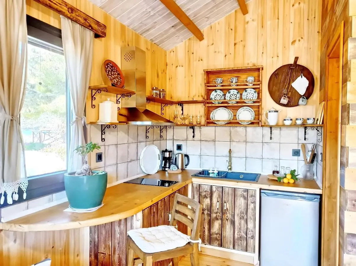 Kartalia Wooden Studios Porto Koufo